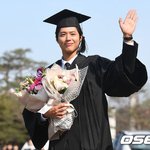 <b>여태</b>까지 쭉 인싸였는데