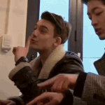 [드루와] 나 <b>견제</b> 당하는 것 같아ㅠㅠ