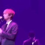 [EXO] 변백 ㄹㅇ <b>진지</b>하게 강아지아니냐