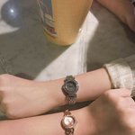 이거 시계 어디꺼<b>인지</b> 아는사람ㅠㅠ