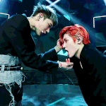 [NCT] 머리에 핀 여러개 꽂은 태용 너무좋아