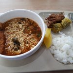 우리 학교 급식 맛있기로 <b>전국</b>에서 유명함