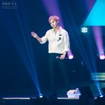 [시우민] 첨보는 <b>외국인</b> 홈마가 찍은 시우민