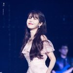 <b>와나</b> 지금 계속하품하는데