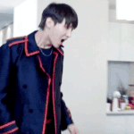 [댓글부탁해] 강아지들과 <b>케미</b>자랑하는 아이돌