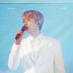 [백현] 싱가<b>폴콘</b> 수트핏 고화질