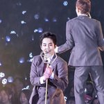 [시우민] 시우민 아빠<b>양복</b> 입었네