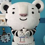 [댓글부탁해] 얘들아 전학생 어땠으면 좋겠니...?!? 좀 많이...