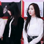 고삼인데 버스<b>탈때</b> 전화하는거 오바임?