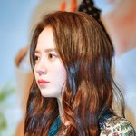 송지효 올만에 풀메이크업