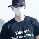 [EXO] <b>변백현</b>의 엄청난 어깨짤.,