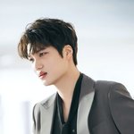 [카이] 오늘 너무 기쁜 소식이 많다 ㅎㅎ