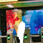 [BTOB] <b>홍대</b>에서 크게 보는 이룬은