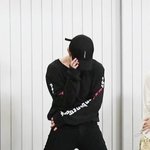 [EXO] 이거 살껀데 <b>유행</b> 지났냐?