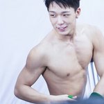 너네 가족들 다 자는데