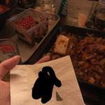 [개깊은빡침] 술집메뉴에서 <b>커터칼</b>이 나와 다쳤습니다.