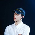 [세훈] 180303 EℓyXiOn <b>in</b> SG 고화질5