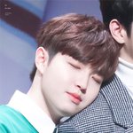 <b>솜뭉치</b>스러운 남돌 비주얼