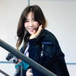 태연 생일파티에 <b>참석</b>한 한 생물체