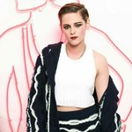 크리스틴 스튜어트 요즘 헤어스타일