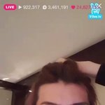 [EXO] 턱 좀 쳐야 하는 멤버.<b>jpg</b>