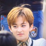 [NCT] 마크 얼굴 <b>소멸</b>하겠다..