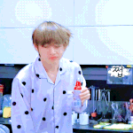 [방탄소년단] 태형이가 <b>아침</b>부터 먹는게 뭔지알아???