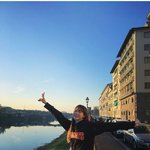 사진 많이 찍어본 연옌들 <b>짬밥</b> 나오는 포즈