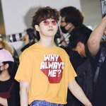 [EXO] 패션<b>위크</b> 가는거 이옷브랜드네 볶음토끼 이날 존예였는데
