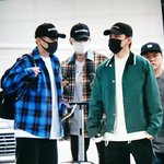 [EXO] 이거 뭔가 종대 혼자 <b>체크</b>상의 안입고 당당한느낌