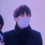[EXO] 종인이 <b>혼자</b> 아직 겨울잠 못깨어난 느낌