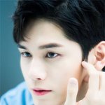 상남자 <b>아우라</b>의 비주얼(아이돌 버전)