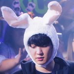[EXO] <b>대형</b>견이 토끼인 척 함ㅋㅋㅋㄱㅋㄱㄱㅋㄱㅋ