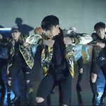 불타오르네 뮤비에서 3분33초남으로 화제되고 있는 <b>방탄소년단</b> <b>지민</b>