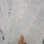 [드루와] 책장정리하다 초딩때 <b>유물</b>발견함