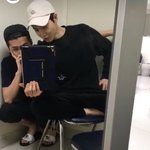 [EXO] 아 이 <b>자세</b> 왤케좋지 걍조카좋네
