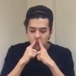 [EXO] 그로 <b>냄새</b>난다