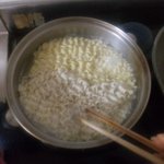 <b>개</b>빡<b>쳐</b> 라면 두개 끓여야딩