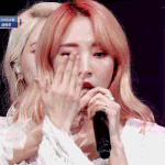 방송중에 <b>문별</b> 콧구멍 노리는 솔라