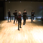 [댓글부탁해] <b>왼쪽</b>부터 이름 뭐야??