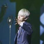 [백현] <b>방콕콘</b> 수트백현 고화질