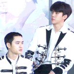 [세훈] 180317 EℓyXiOn <b>in</b> BKK 기자회견 움짤