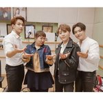 [세븐틴] 헐 애들 <b>이</b>/수/지님 라이브 나갔네