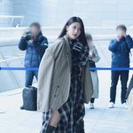 다리를 꼬아도 다리가 길다ㄷㄷㄷㄷ
