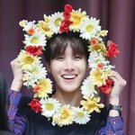 [방탄소년단] <b>화사</b>한 봄기운을 담은 호석이