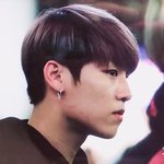 [박우진] 0325 칠레출국 플뷰 안올라왔넴 •_•?