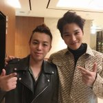 [카이] 엑소카이 로피시엘 <b>옴므</b> 인터뷰 에디터 극찬