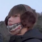 너무 꼬질꼬질하다는 <b>뷔</b>