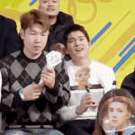 [EXO] 빨리 응원석 <b>도입</b> 해야됨
