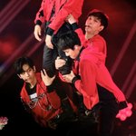 [EXO] 다덜 배쿠의 형아미를 봐<b>주</b><b>셈</b>,,